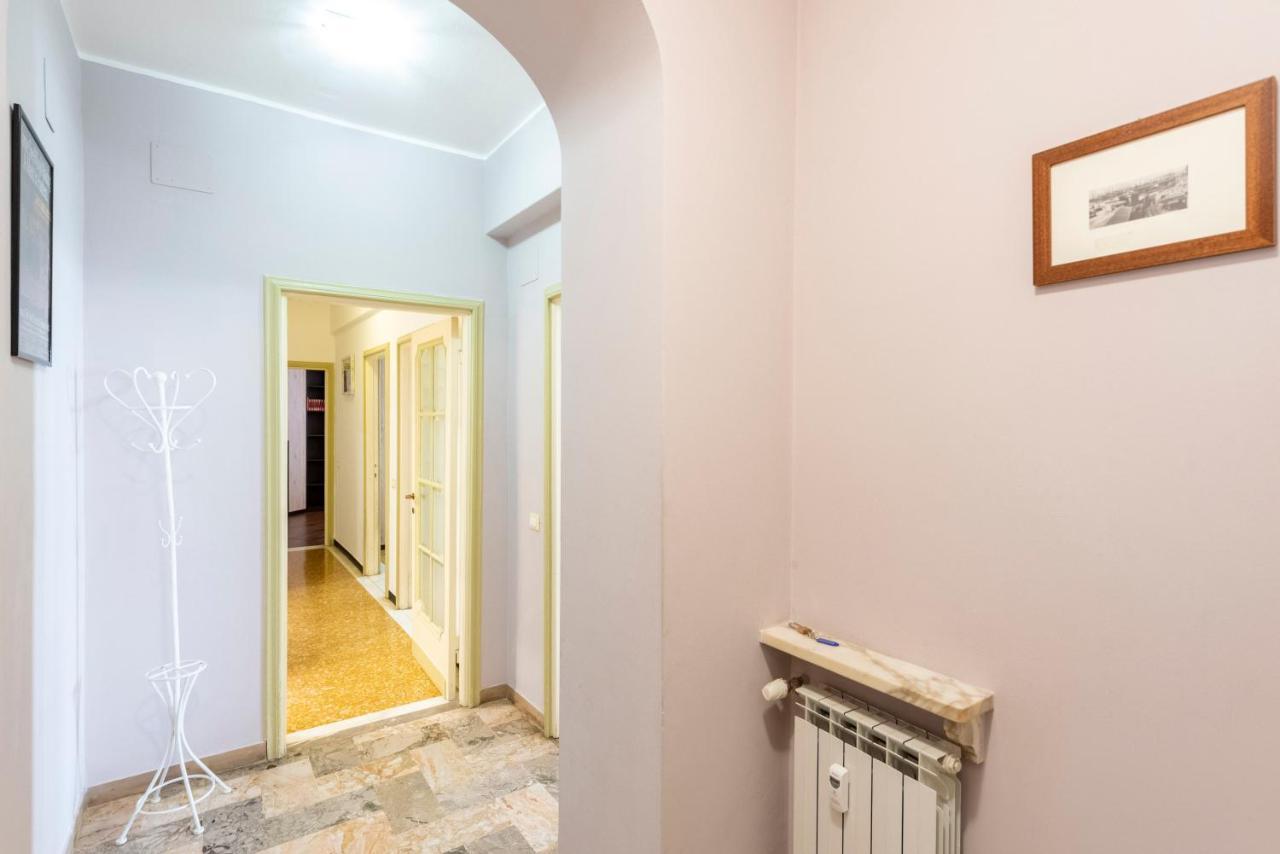 Joivy Cute Flat With Terrace Daire Cenova Dış mekan fotoğraf