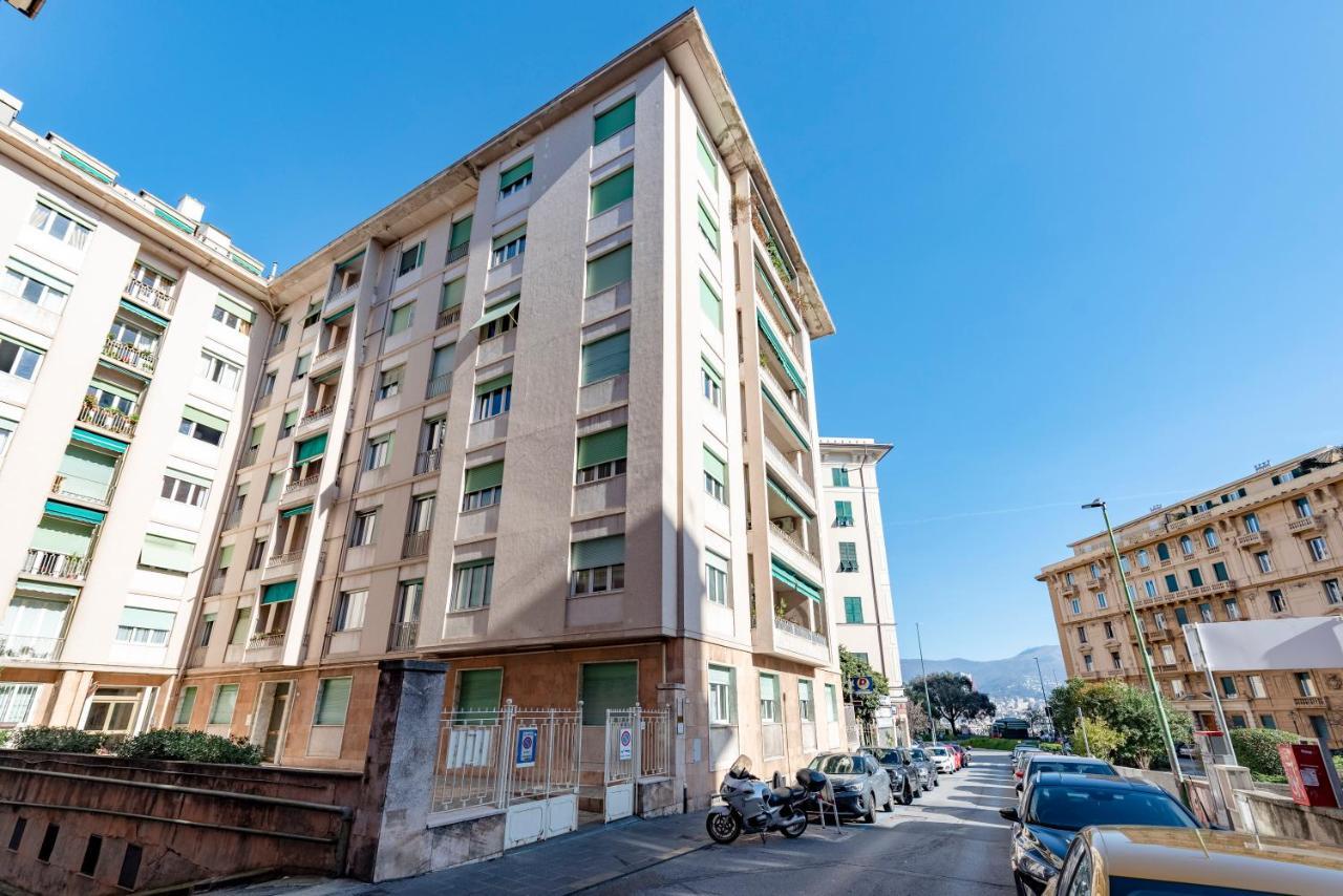Joivy Cute Flat With Terrace Daire Cenova Dış mekan fotoğraf