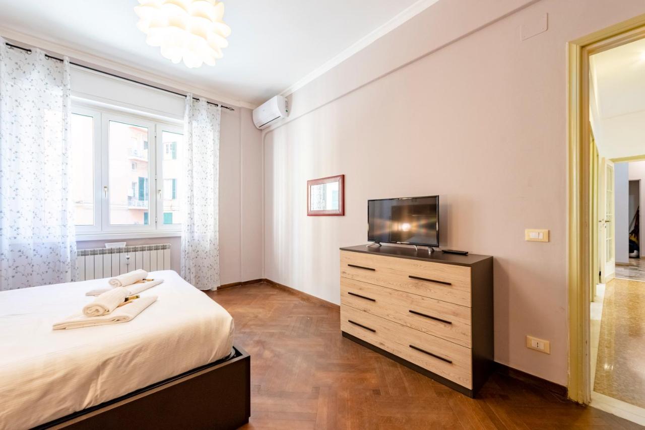 Joivy Cute Flat With Terrace Daire Cenova Dış mekan fotoğraf